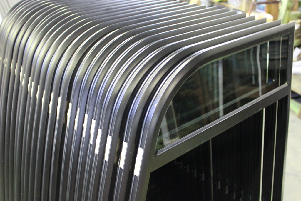 サッシ 設備紹介 部品工業株式会社